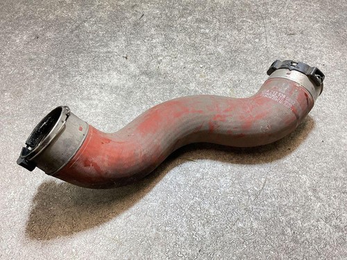 MERCEDES-BENZ CLS Shooting Brake X218 Ladeluftkühlerschlauch 33810630