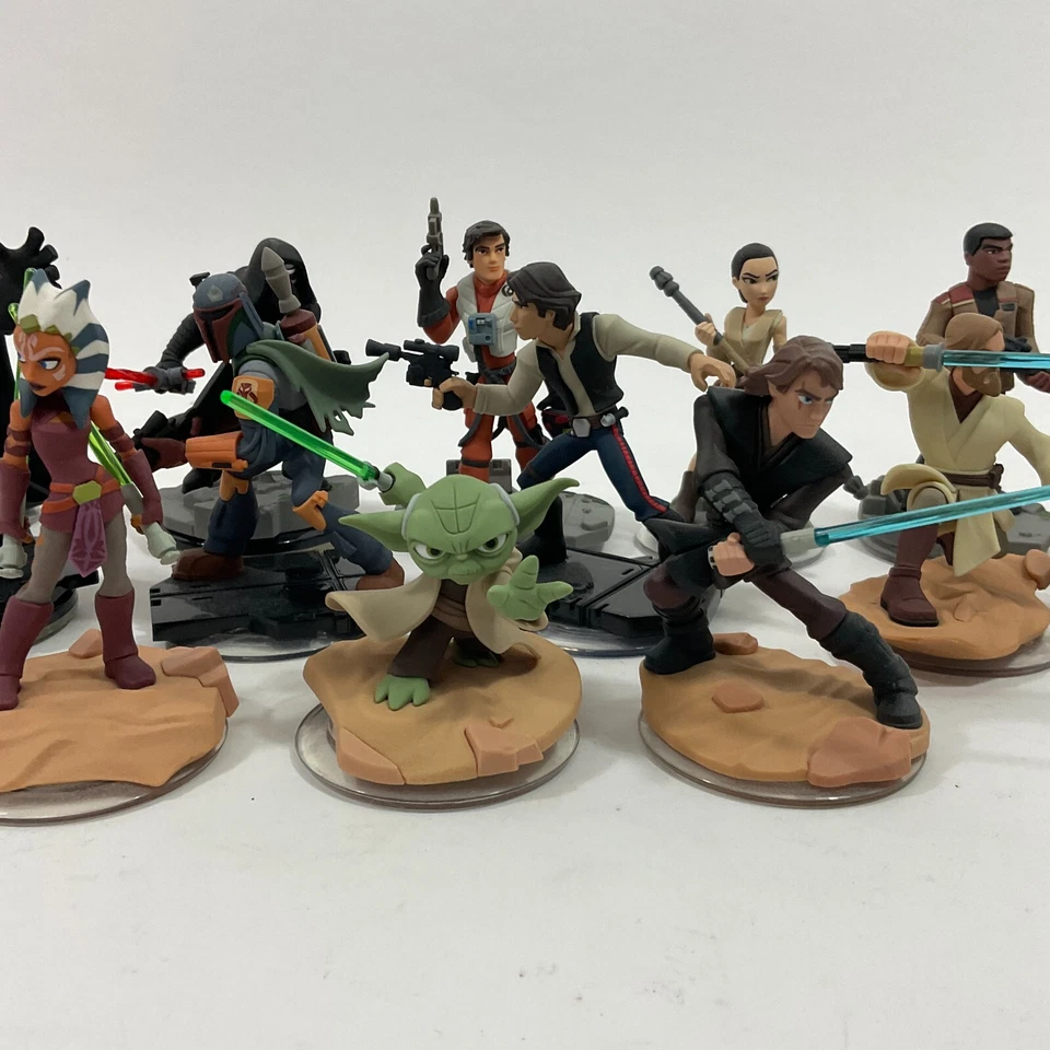 Lot of 14 Disney Infinity Characters Figures Star Wars Jedi Darth Vader Obi Wan - Image 3 of 4