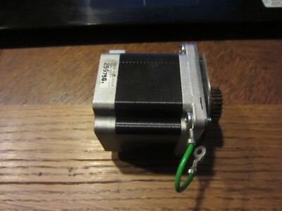 Schrittmotor STP-59D3008 1.8°/Step - 1.4 Homs - 26975g.