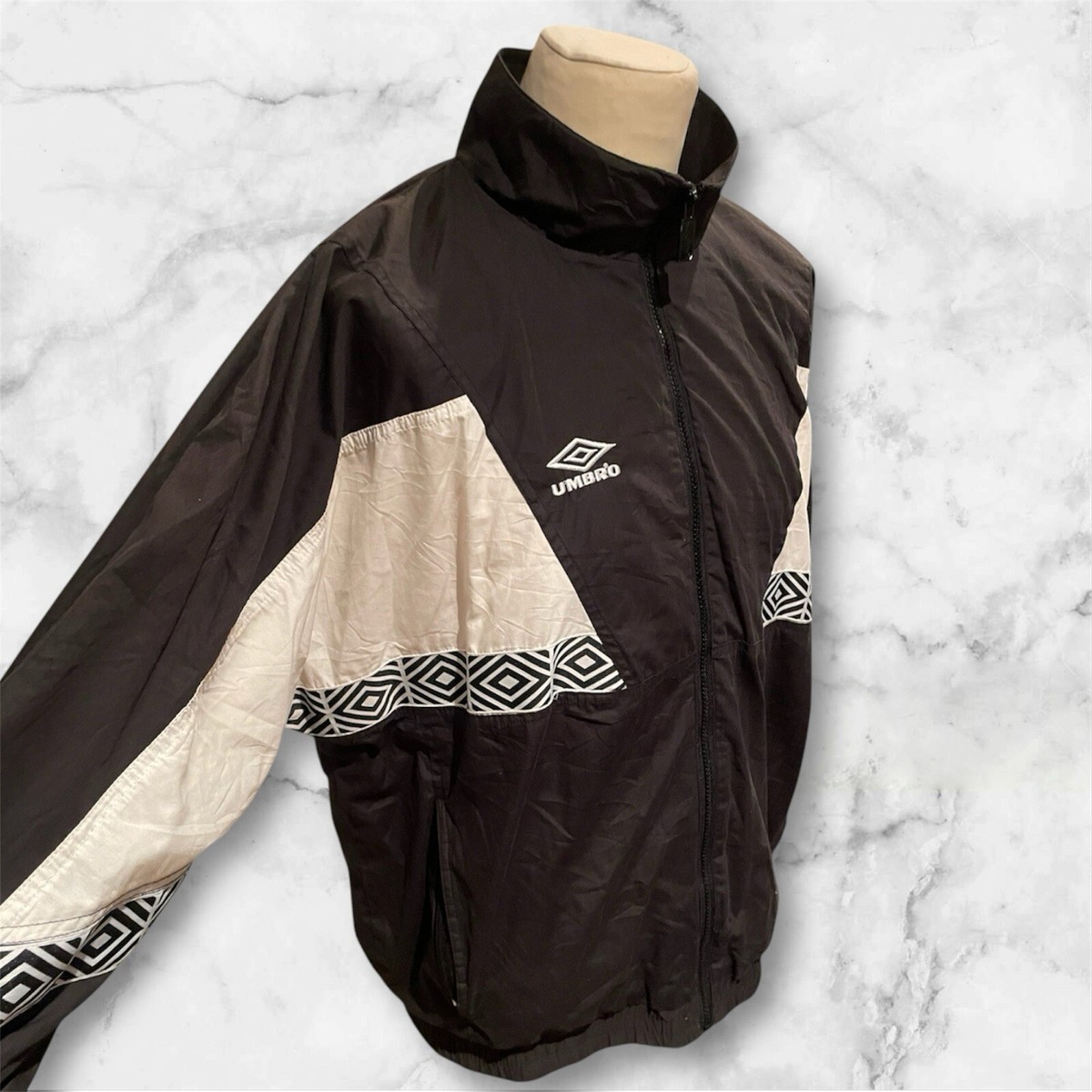 イングランド代表　umbro oasis vintage ユニフォーム　リアム UMBRO England National Team Vintage Uniform M Liam Gallagher
