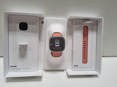Fitbit Versa 40 mm Pink Rubber Case with Gold Aluminum Band