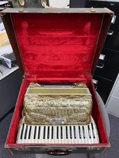 Crucianelli Accordion Pancordian W/Straps & Case Working Condition Gold Pearl