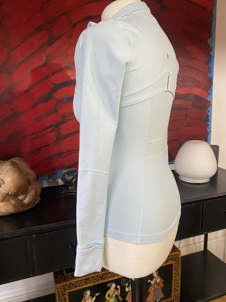 Lululemon Women’s Define Jacket Luon Size 0 UK 4 Excellent Condition Light Blue - Image 4 of 4