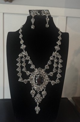 Gunmetal Silver Tone Crystal Statement Necklace Earrings Set Gothic 26 