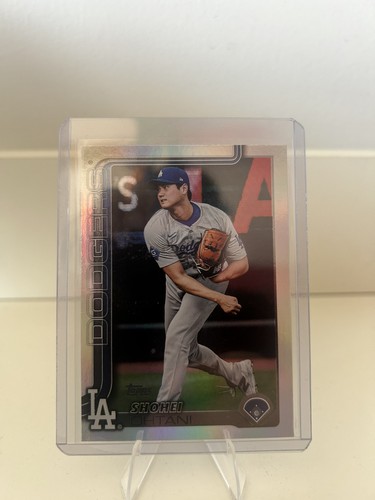 2025 Topps Series 2 Shohei Ohtani Rainbow Foil Refractor #400