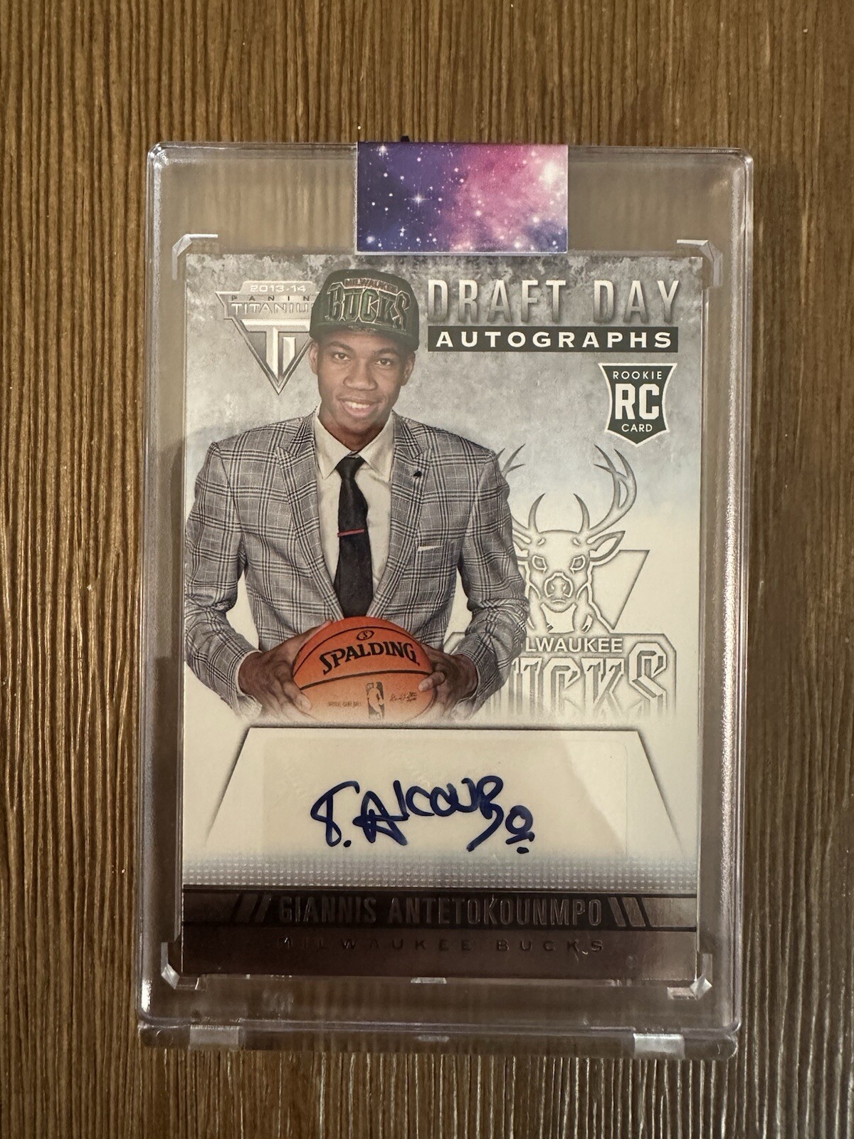 2013-14 Panini Titanium Giannis Antetokounmpo Draft Day Auto Rookie RC #17