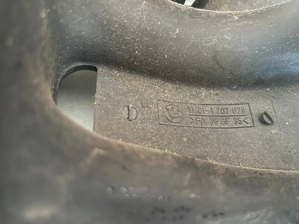 BMW  OEM E36 3-SERIES M3 INTAKE MANIFOLD  11617-07-028  11.61-1 707 028 Foto 2 de 4