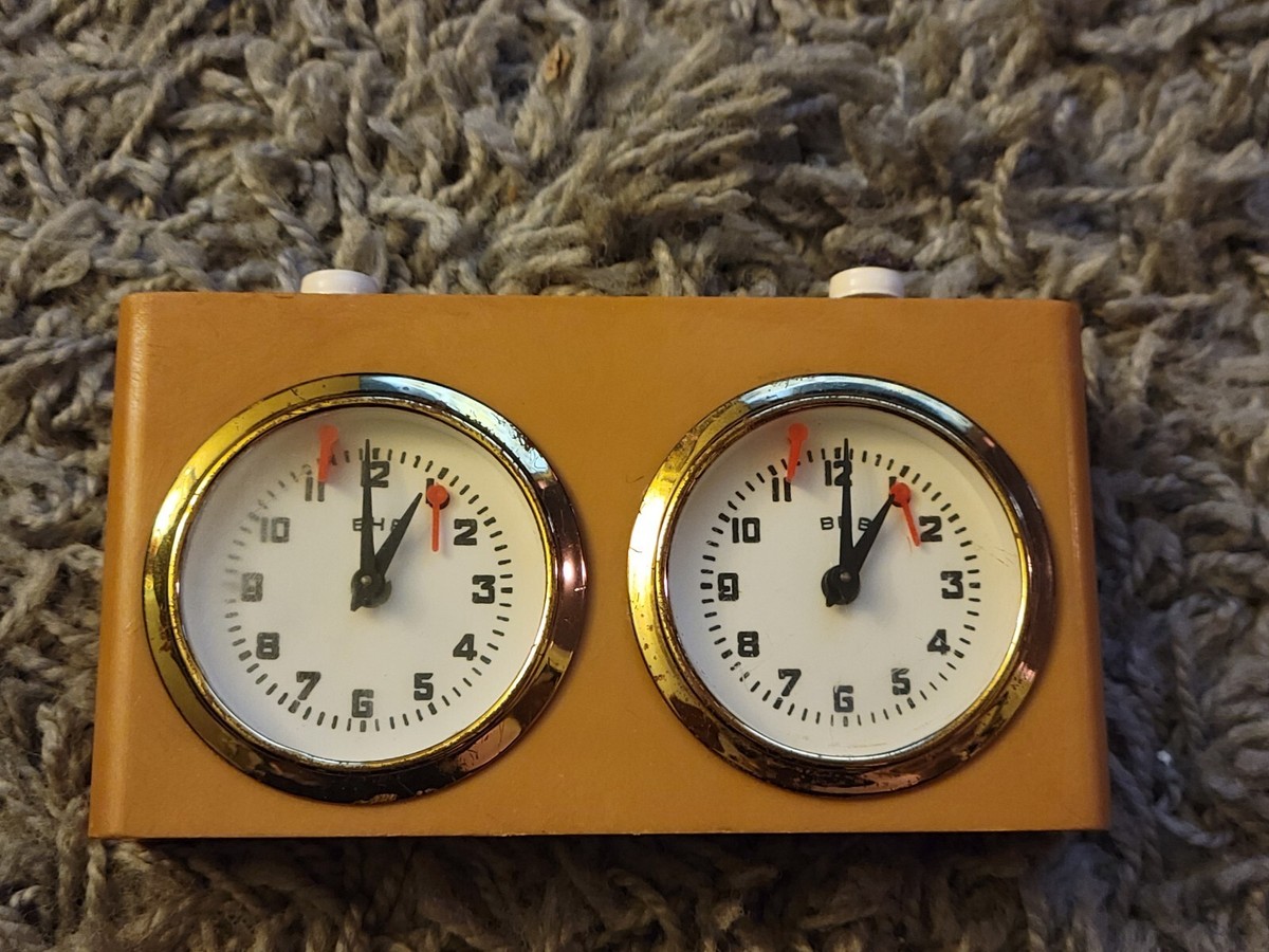 Horloge echecs dans échecs classiques