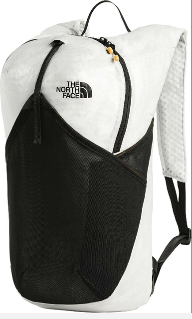 The North Face Flyweight Backpack 17l 