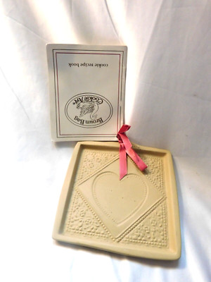 Brown Bag Cookie Art Mold Heart Lace Hill Design 1988 with Recipe Booklet
