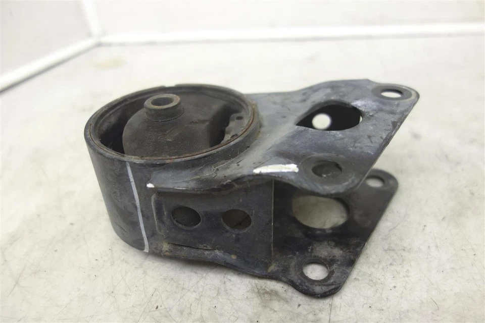 Suporte de motor traseiro Nissan Altima 2002-2006 11320-8J005 - Imagem 2 de 4
