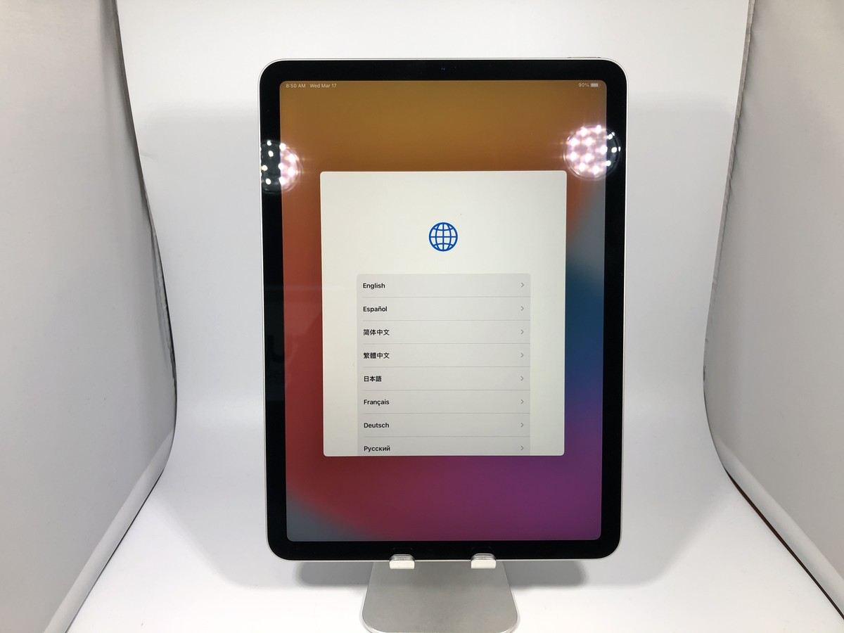 Apple iPad Air 4th Gen 64GB Silver WiFi Very Good Condition