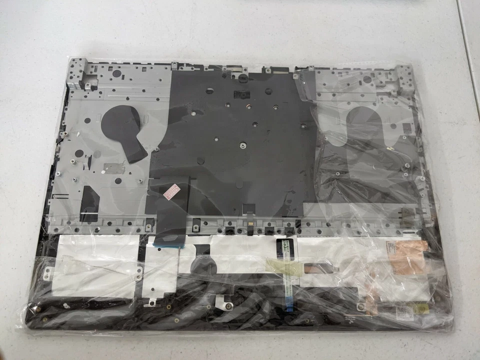 Conjunto de teclado de repuesto para portátil Lenovo Gaming (modelo desconocido) - NUEVO Foto 2 de 3