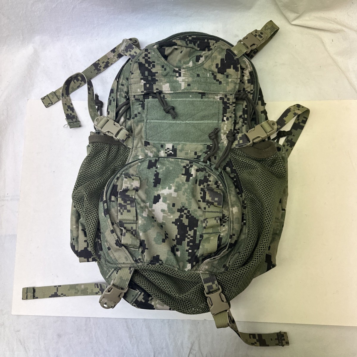 実物　eagle AOR2 ERB ファニーバッグ　lbt SEAL Eagle Industries AOR2 BTAP MAP Modular Assault Pack DEVGRU SEAL