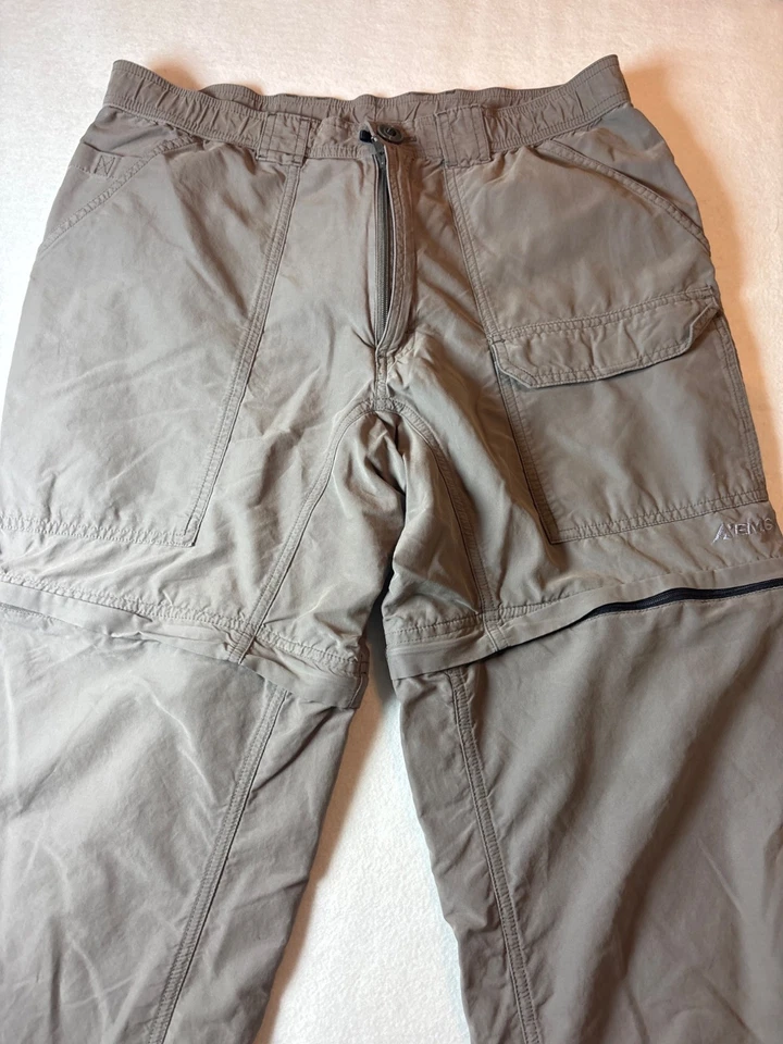 Eastern Mountain Sports Mens Convertible Cargo Pants Size 32x34 Khaki - Image 2 of 4