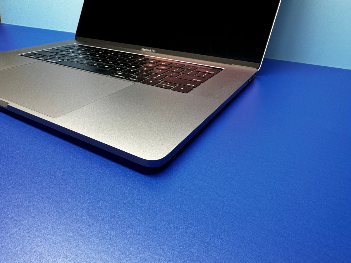 Sequoia NEW OS 2018-19+ Apple MacBook Pro 15 Sequoia NEW OS 2018-19+ Apple MacBook Pro 15