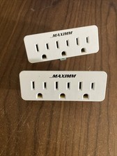 Lot Of 2 MAXIMM Multi Plug Outlet Splitter Surge Protector Wall Plug Splitter