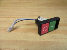 Siemens 3SA8 810-OCBO1 On/Off Button 3SA8 810-0CB01 W/O Pilot Or Lens