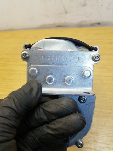 Audi A6 C5 Allroad [99-05] Passenger Left Side Front In Dashboard Bag Air - Picture 8 of 11