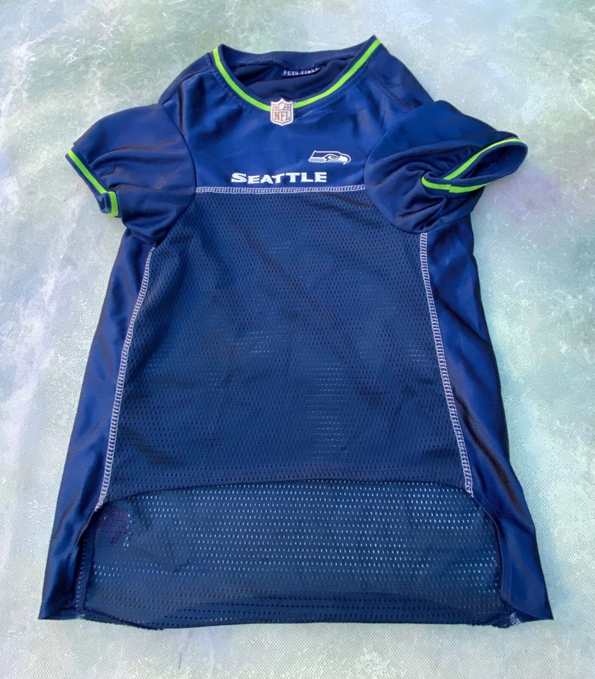 NFL Seattle Seahawks Pet Dog #00 Jersey__PLEASE SEE PICTURES FOR MEASUREMENTS. - Image 2 of 4