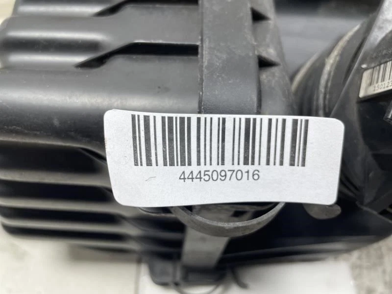 2003 HYUNDAI SANTA FE 2,7 Л ВОЗДУХООЧИСТИТЕЛЬ ВПУСКНОЙ ФИЛЬТР КОРОБКА КОРПУС РАСХОДОМЕР ВОЗДУХА  - Изображение 2 из 4