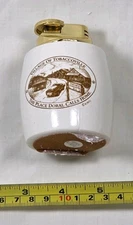 *READ DESCRIPTION* Vintage Tobaccoville Doral Ceramic Cigarette table lighter