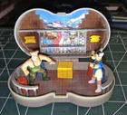 POCKET STREET FIGHTER FIGURE (Guile Vs Chun-Li) - SUPER NINTENDO NES Controller
