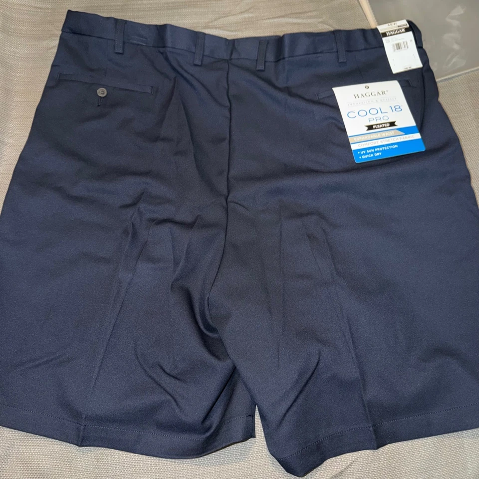 Haggar Mens Big Tall Cool 18 Pro Pleated Expandable Waist Shorts Navy 48W - Image 4 of 4
