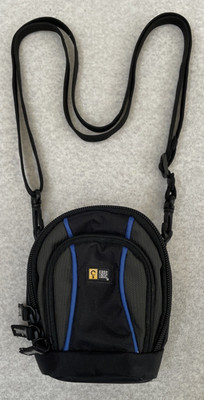 Case Logic Carry Case Digital Camera Strap Belt Holster Soft 3 Zipper Pouches