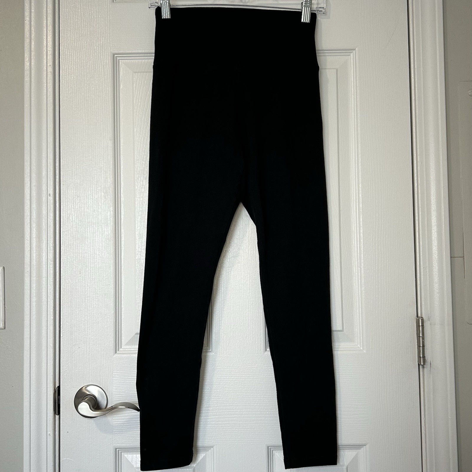 Offline by Aerie OG High Rise Short Inseam Black Leggings