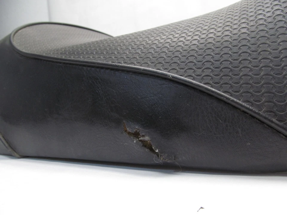 Kawasaki ZGT00 1998 Concours ZGT 00 asiento A Foto 2 de 3