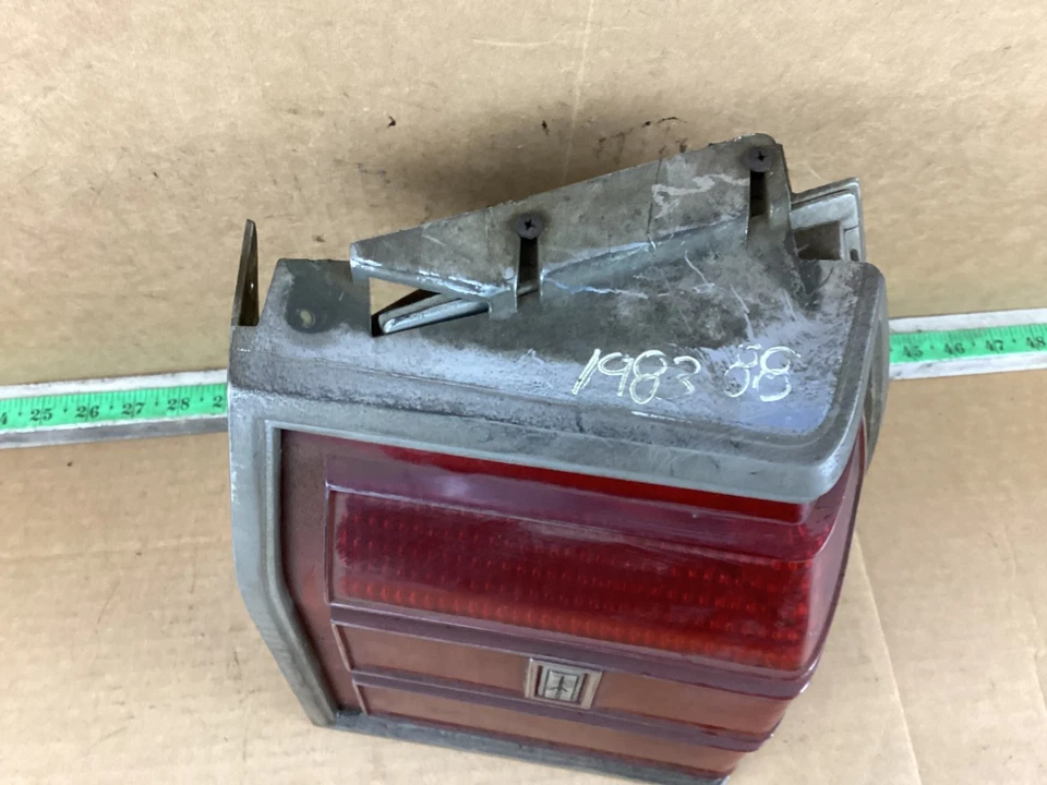 1981-1983 Oldsmobile Delta 88 Rear Right Passenger Side Tail Light Assembly OEM - Image 2 of 4