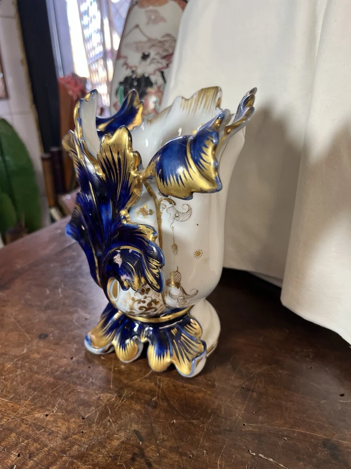 GRAND VASE DE MARIEE VASE D'AUTEL D'EGLISE EN PORCELAINE VALENTINE  19 Eme XIXe - Photo 2/4