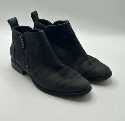 UGG Chelsea Ankle Boots waterproof Black Leather Zip Women s Size 8.5