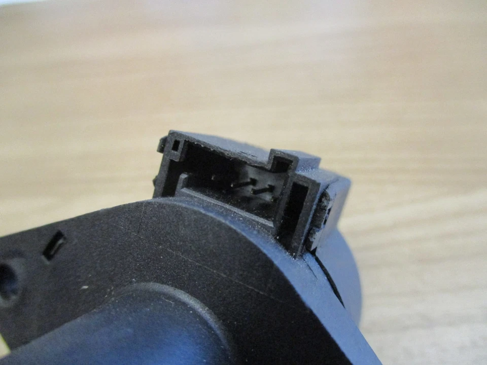 Stellmotor Scheinwerfer Audi A4 B6 B7 A6 4B 4F 73485703 LWR - Изображение 3 из 4