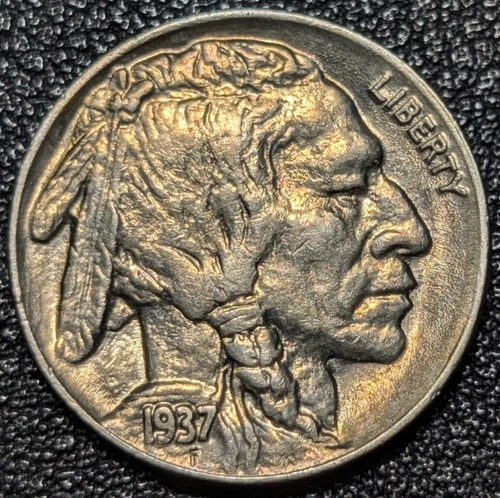 1937 Buffalo Nickel GEM BU+! - NICE GOLDEN TONING! - Ships Free!