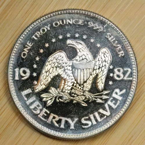 1982 A-Mark Life Liberty Happiness 1 oz Silver Round .999 Fine