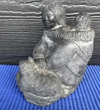 A WOLF ORIGINAL The Wolf Sculpture Inuit & Dogs Soapstone Statue Handmade Canada