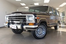 1989 Jeep Grand Wagoneer 