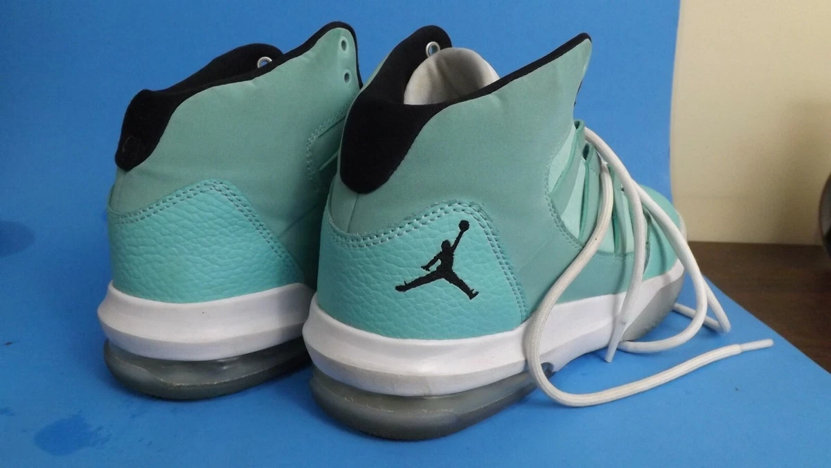 Nike Jordan Max Aura Light Aqua AQ9249 400 4.5Y Women s 6 eBay