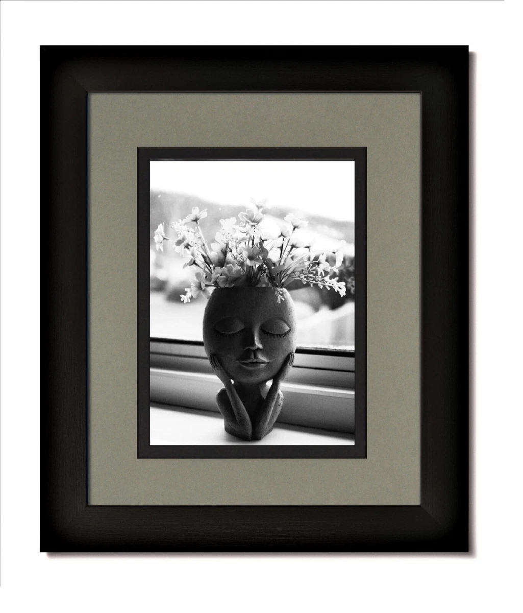 8x10 Matte Black Frame with Glass & Gray/Black Mat for 5x7