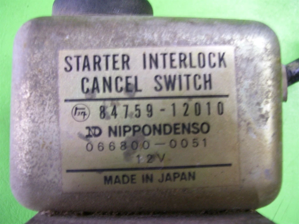 Toyota Corolla TE21 1600 1974 1,6 2TC módulo de arranque interruptor de cancelación de bloqueo fabricante original Foto 3 de 4