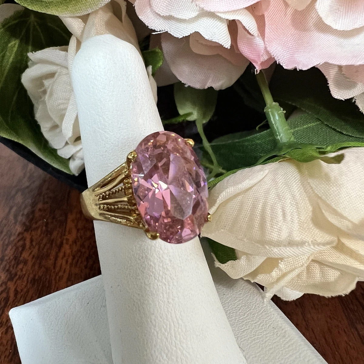 Vintage pink stone ring deals