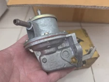 FUEL PUMP AC Renault R4 R5 L R6 R8 R10  Made in Frence 