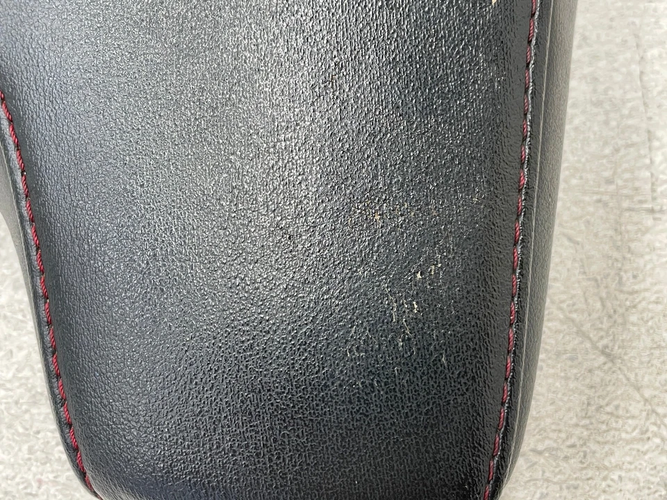 15 16 17 18 Lexus RC350 consola central reposabrazos almacenamiento cubierta tapa roja 1609 OEM Foto 2 de 4