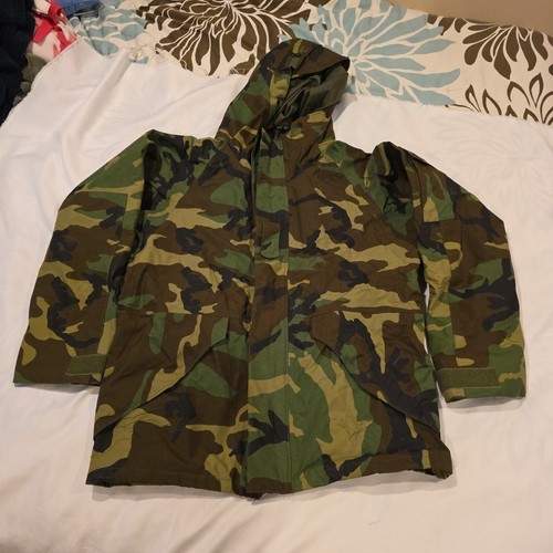 USGI Woodland Camo Goretex Parka Jacke Cold Weather Herren Medium