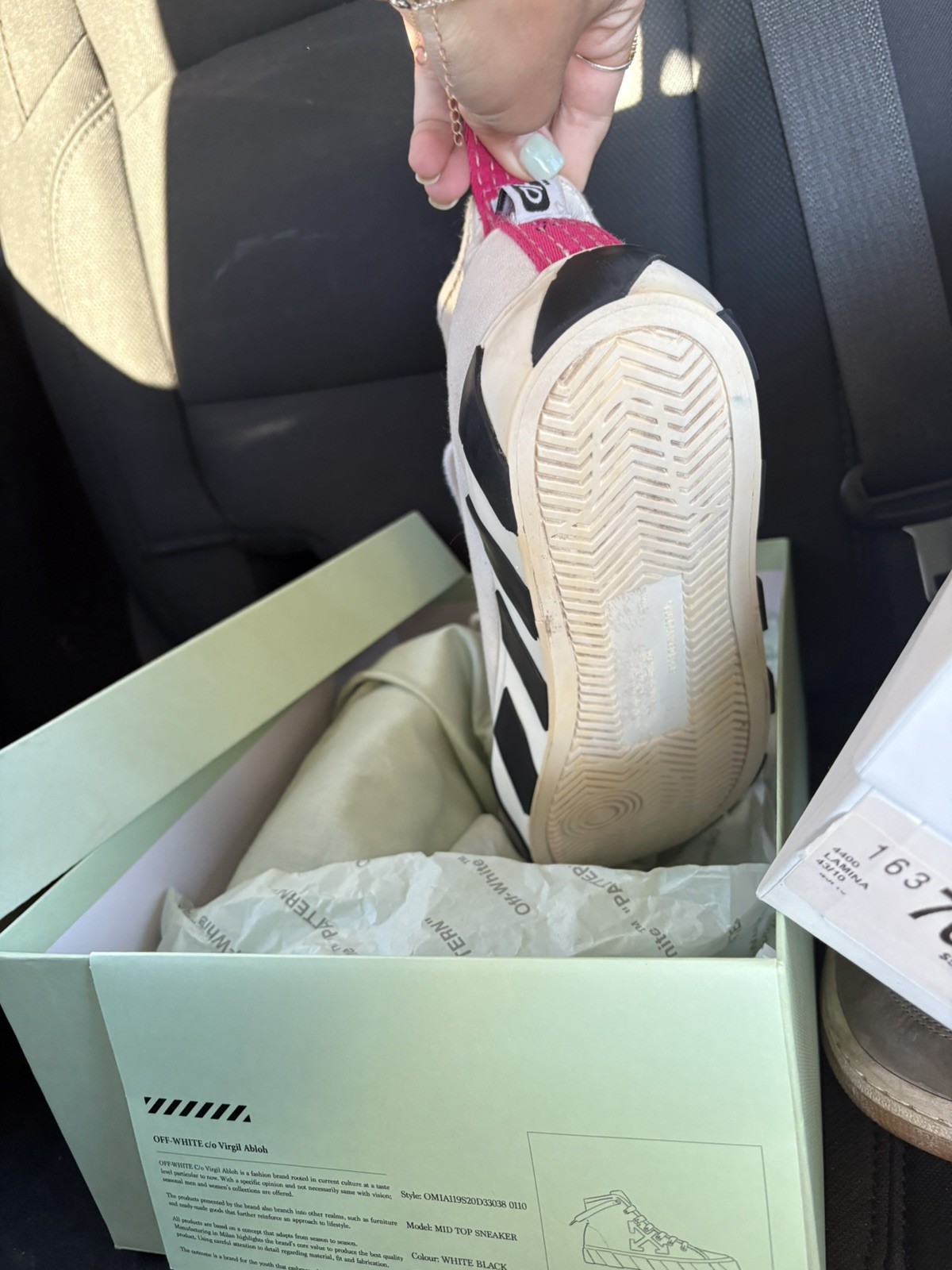 off white converse - image 5