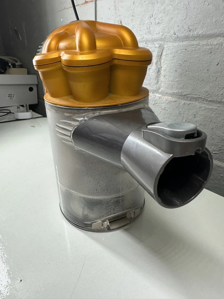 Dyson DC34 Handheld Vacuum Cleaner Orange Without Charger - Image 3 of 4