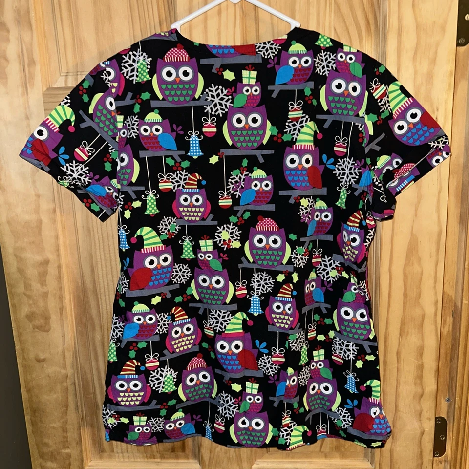 Blusa Médica Estampada SB M Blanca Mujer Búho Sombrero Con Patrón de Adorno Foto 2 de 2