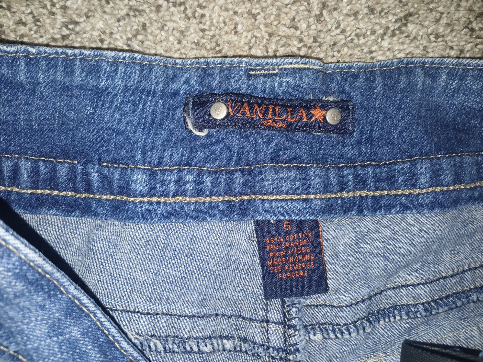 Vanilla Star - image 4